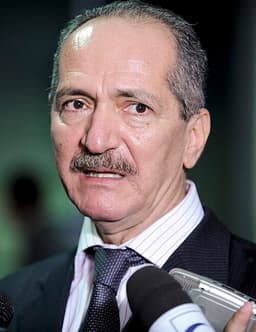 Retrato de Aldo Rebelo